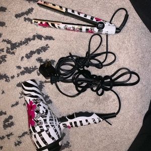 Hot tools “safari zebra”blowdryer and straightener